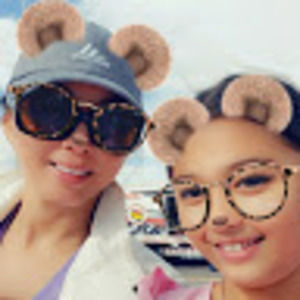 Meet your Posher, Leah